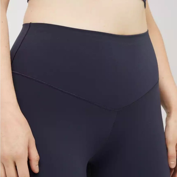 OFFLINE By Aerie Real Me High Waisted Legging
7/8 Length - Picture 9 of 13